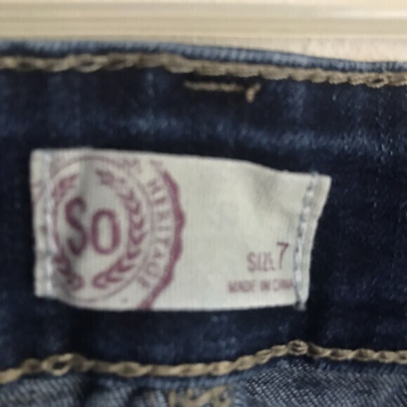 American Heritage Juniors Distressed Dark‎ Blue SO Jeans Size 7 - Picture 5 of 10